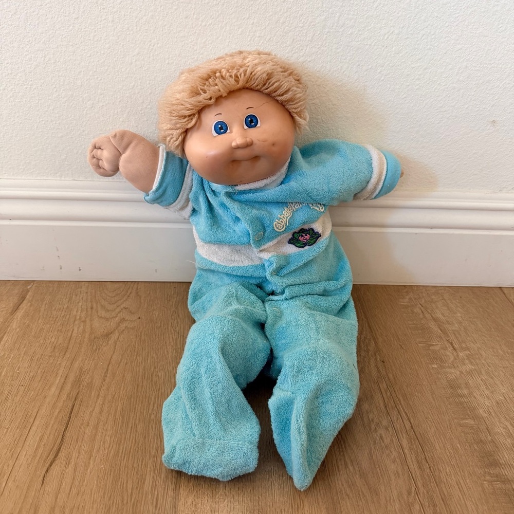 1982 Cabbage Patch Doll Boy Blond Hair Blue Eyes One Dimple Blue Pajamas Vintage